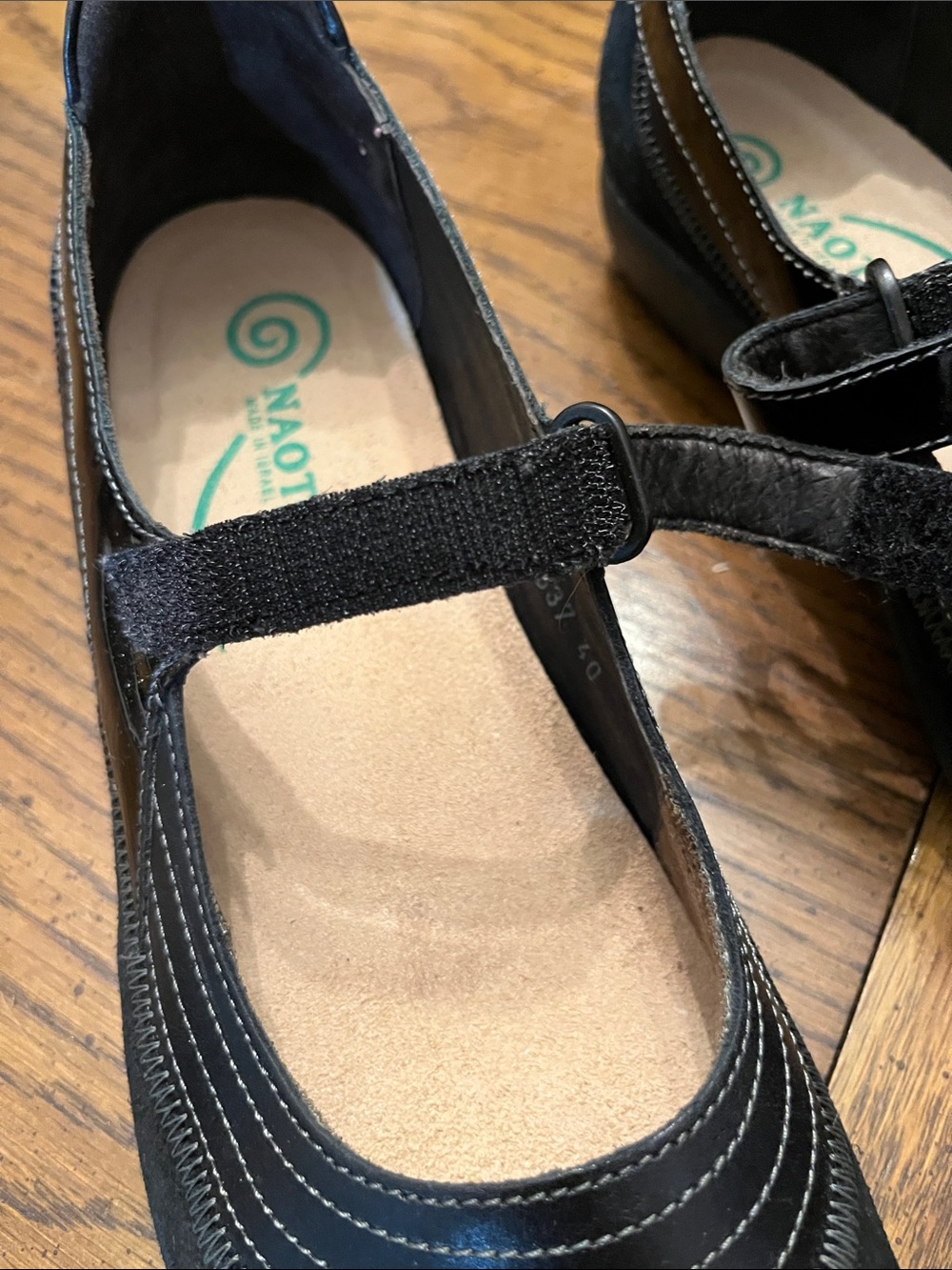 Naot Kirei Mary Jane Shoes, size 40/9.5 - Picture 11 of 12